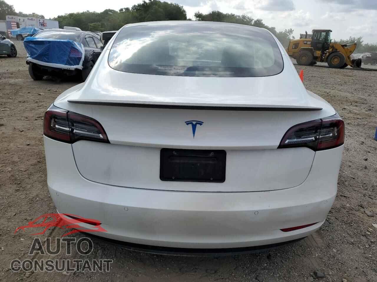 TESLA MODEL 3 2020 - 5YJ3E1EA2LF808605
