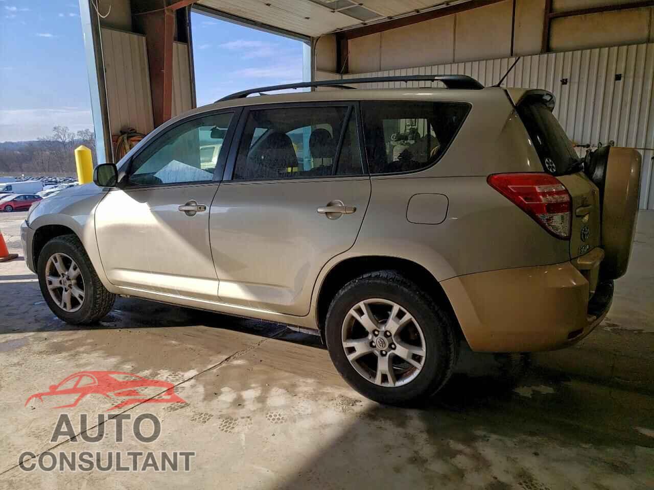 TOYOTA RAV4 2011 - 2T3BF4DV3BW123780