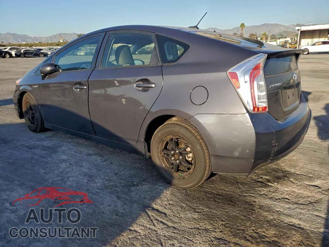 TOYOTA PRIUS 2015 - JTDKN3DU5F1932951