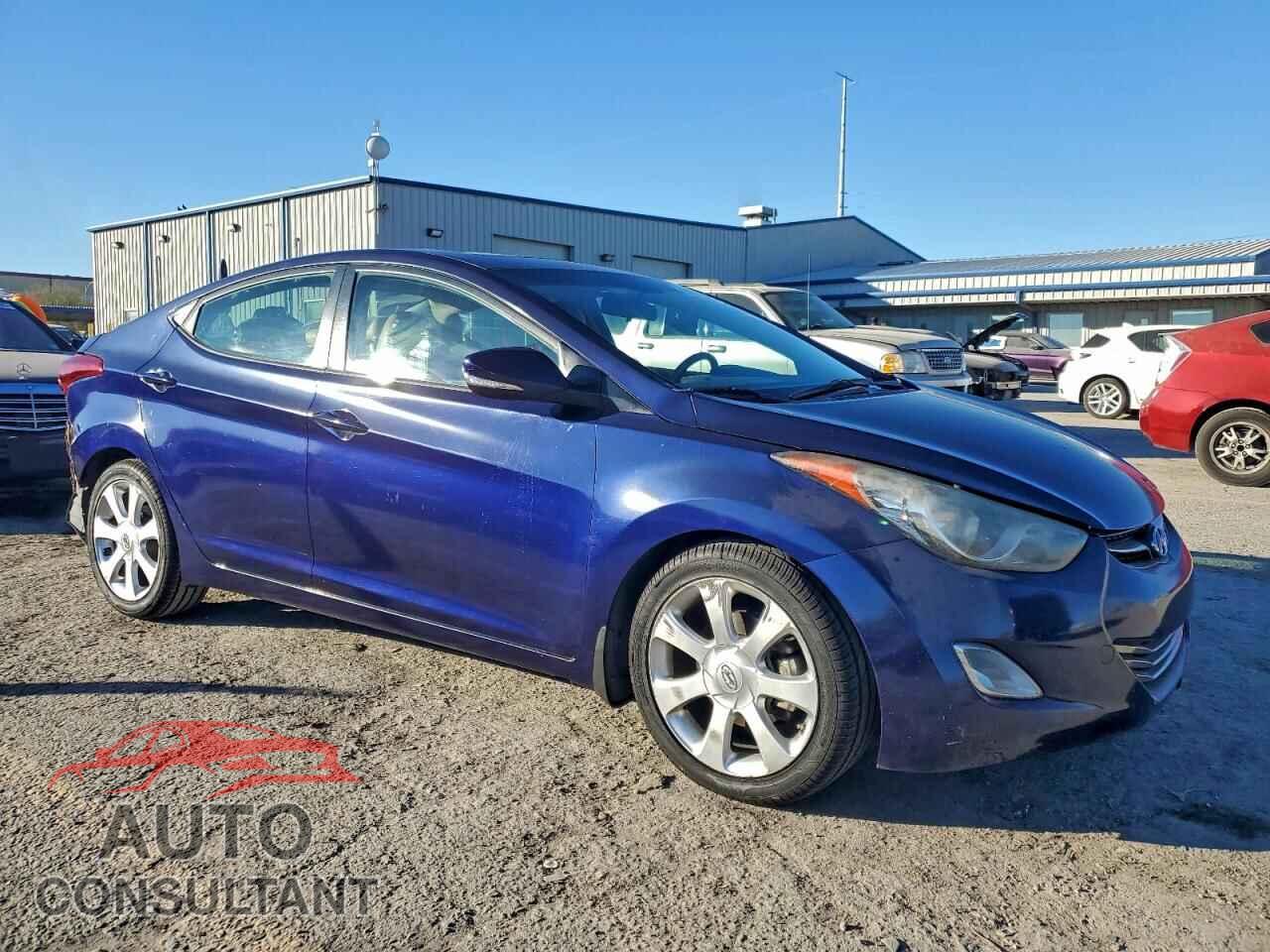 HYUNDAI ELANTRA 2013 - 5NPDH4AE7DH191663
