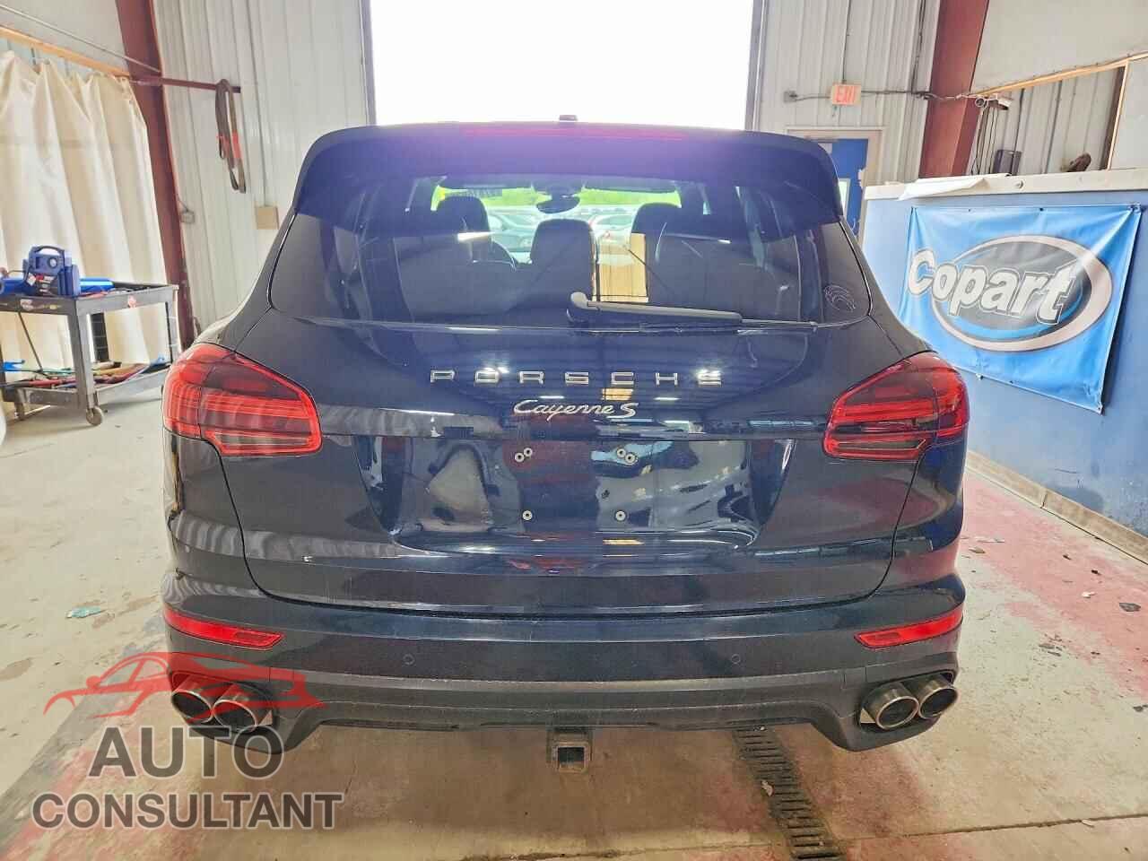 PORSCHE CAYENNE 2018 - WP1AB2A2XJLA60814