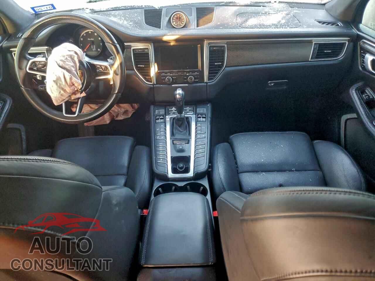 PORSCHE MACAN 2016 - WP1AF2A55GLB93987