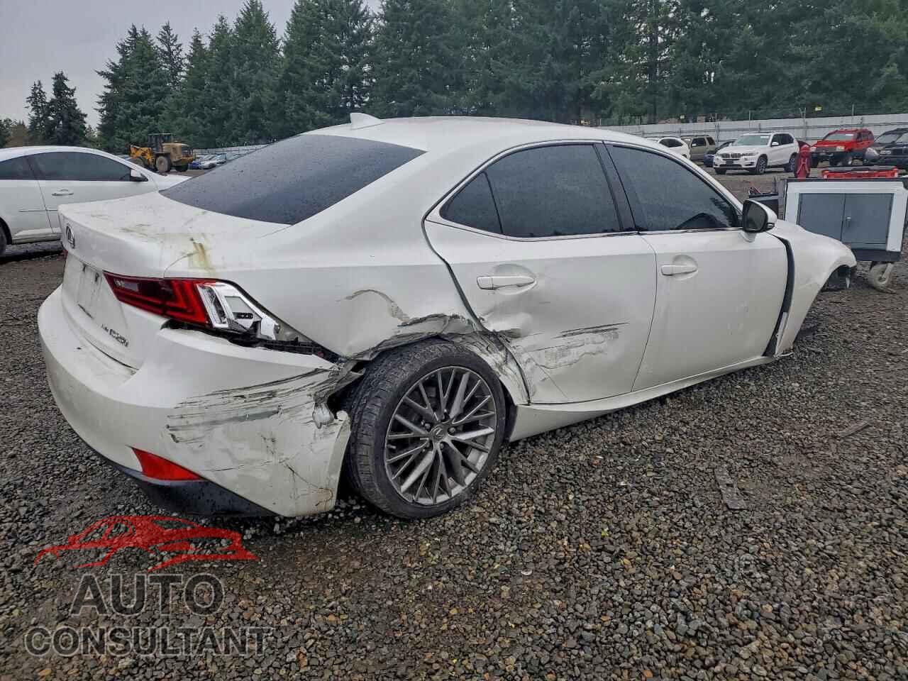 LEXUS IS 2015 - JTHCF1D21F5022418