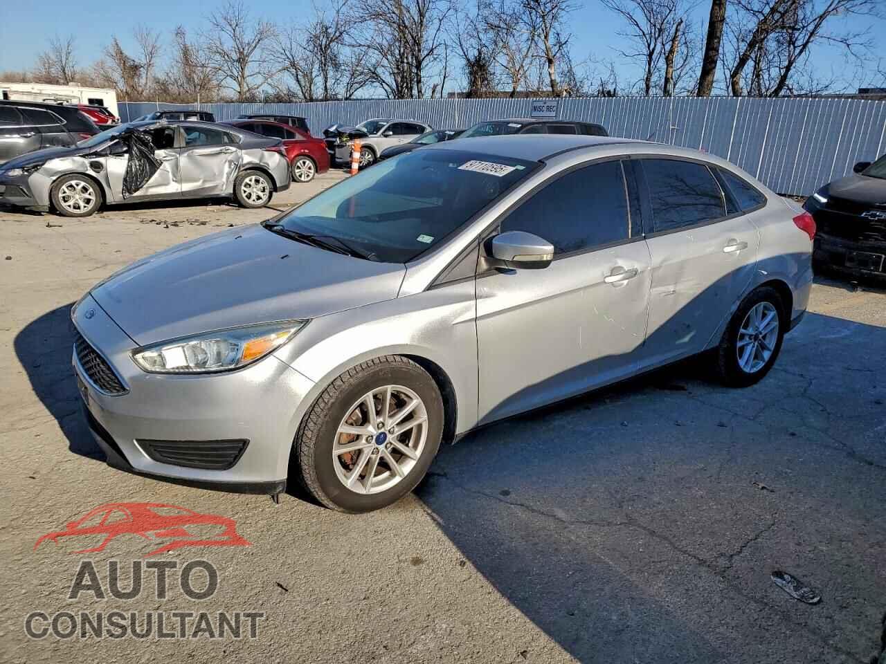 FORD FOCUS 2015 - 1FADP3F26FL230369