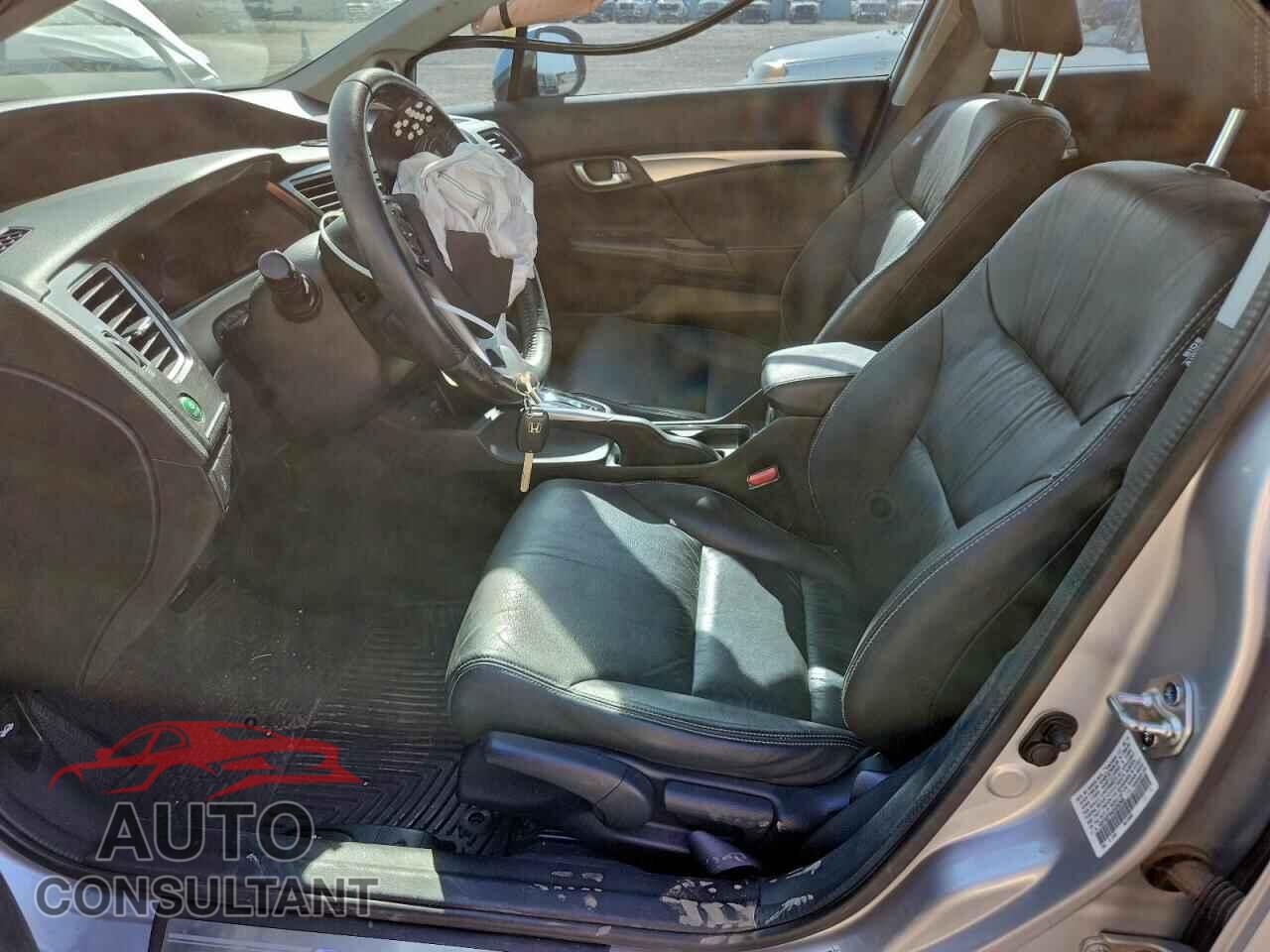 HONDA CIVIC 2013 - 19XFB2F94DE052606