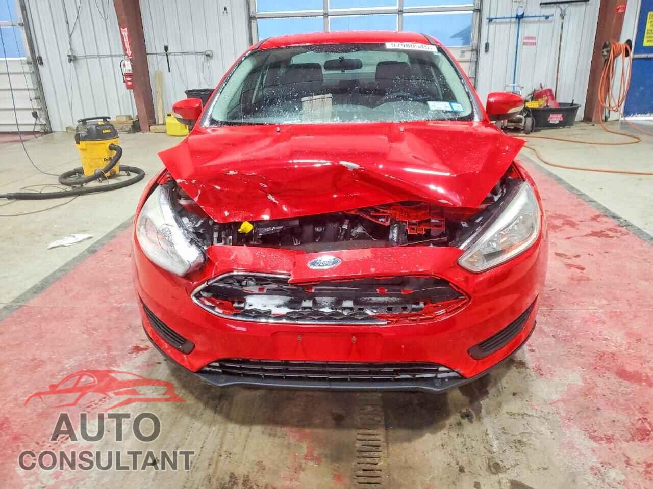 FORD FOCUS 2016 - 1FADP3F22GL292997
