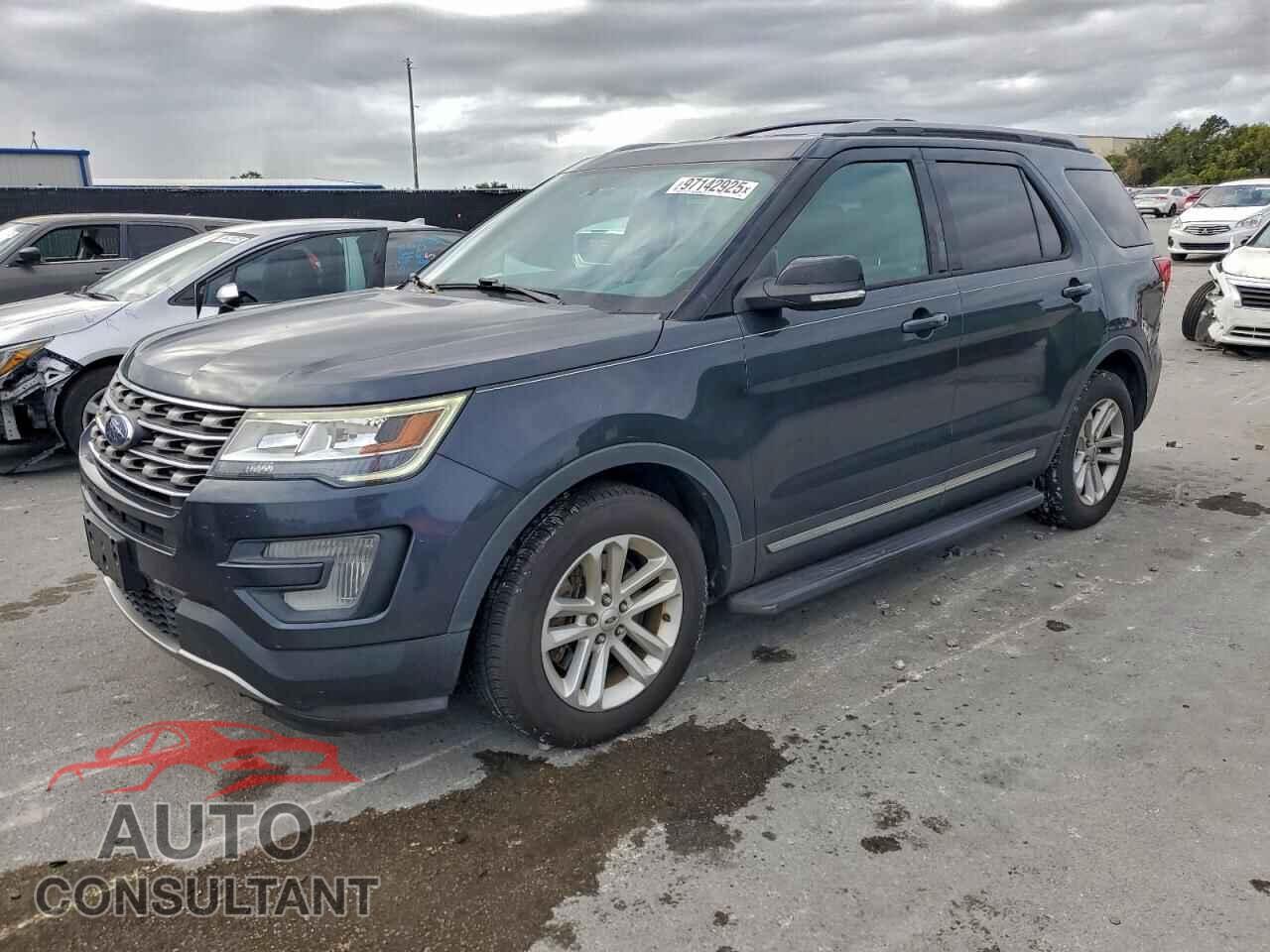 FORD EXPLORER 2017 - 1FM5K7D81HGE08689