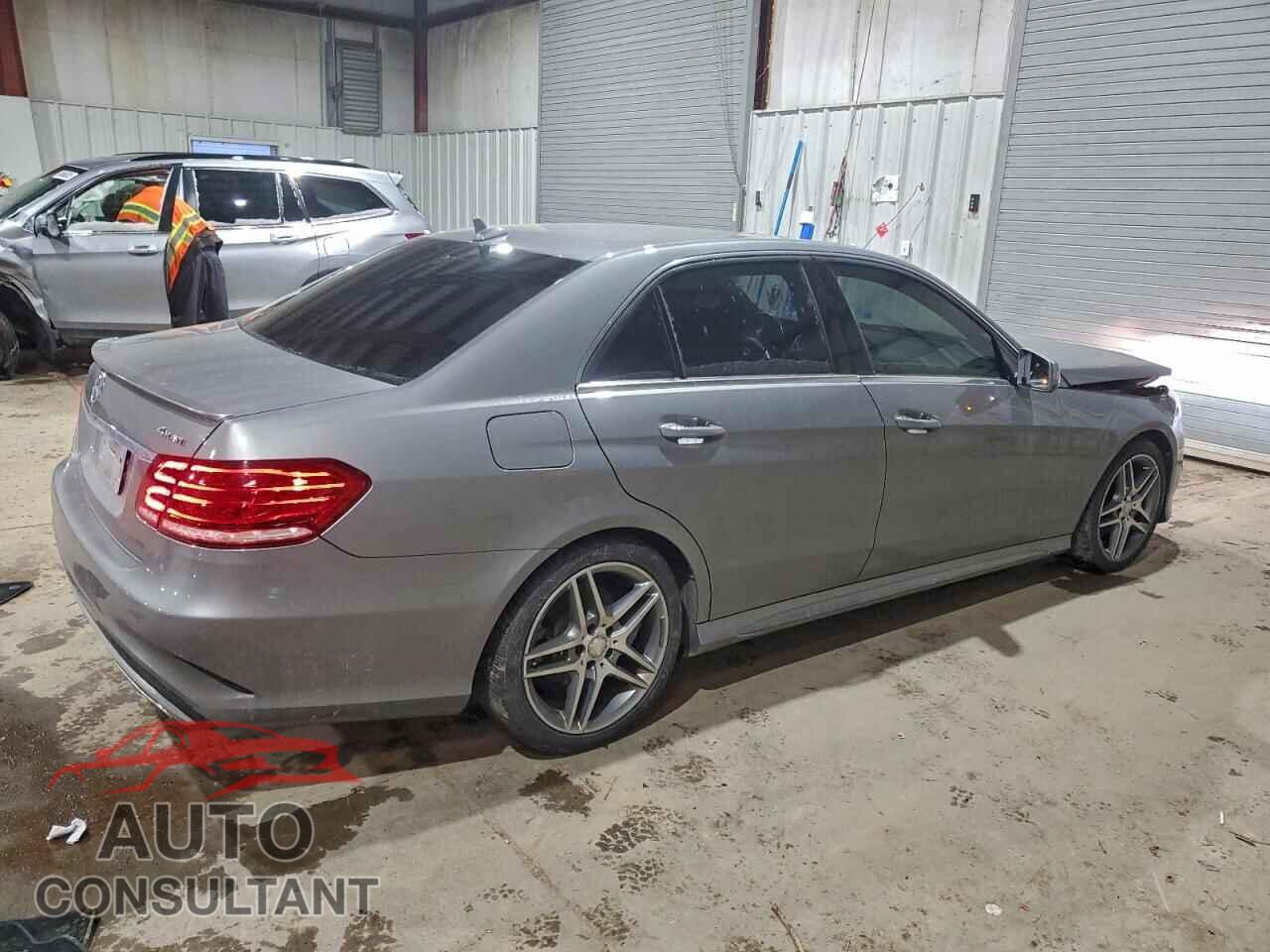 MERCEDES-BENZ E-CLASS 2015 - WDDHF8JB7FB122468
