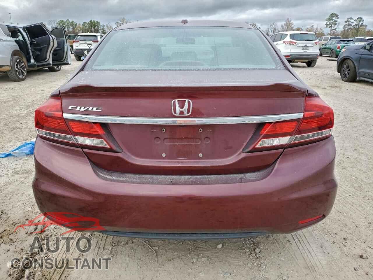 HONDA CIVIC 2013 - 2HGFB2F55DH300235