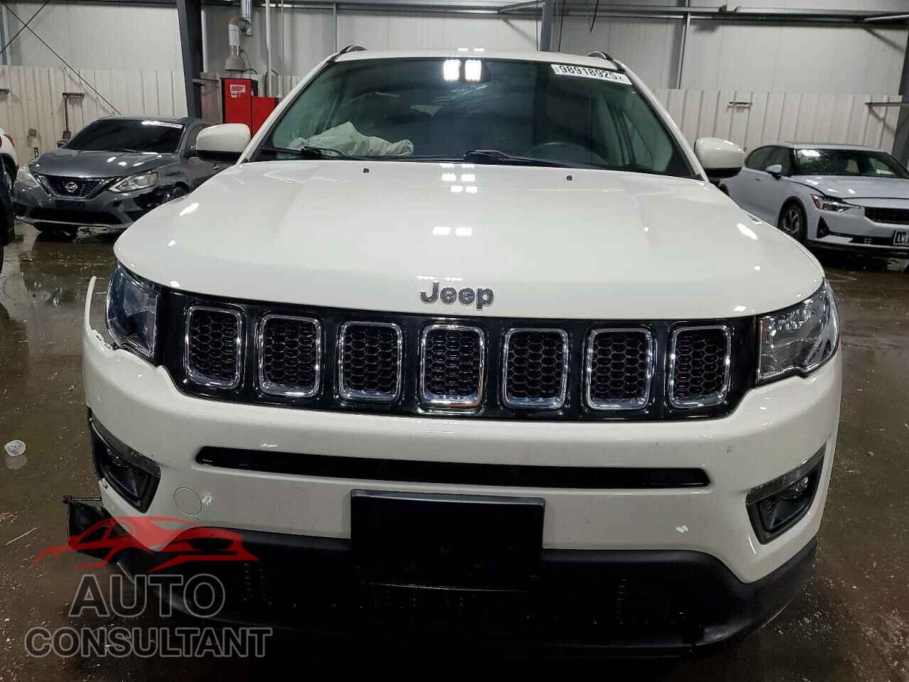 JEEP COMPASS 2019 - 3C4NJDBB0KT599089