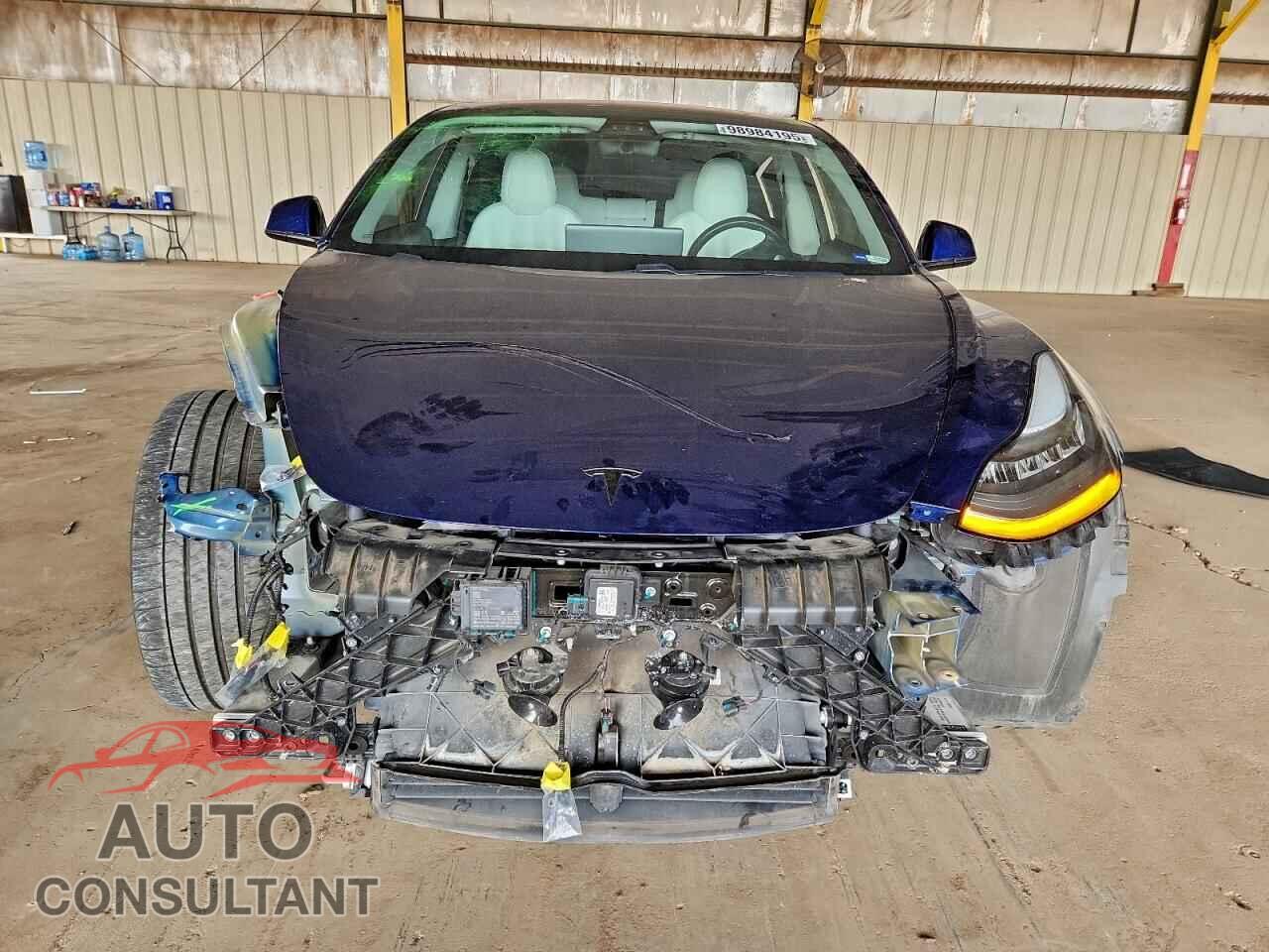 TESLA MODEL 3 2018 - 5YJ3E1EB3JF074160