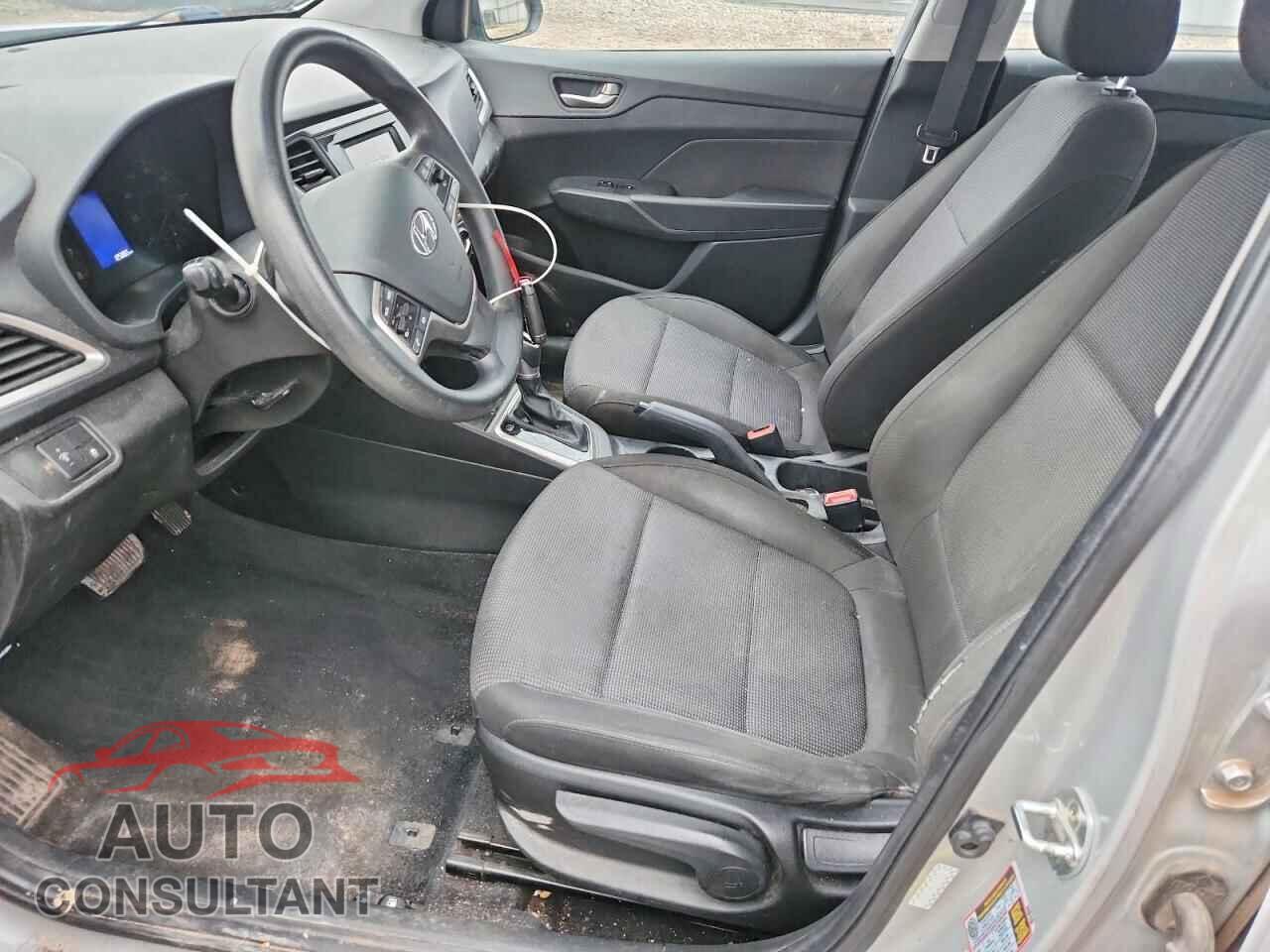 HYUNDAI ACCENT 2019 - 3KPC24A3XKE081848