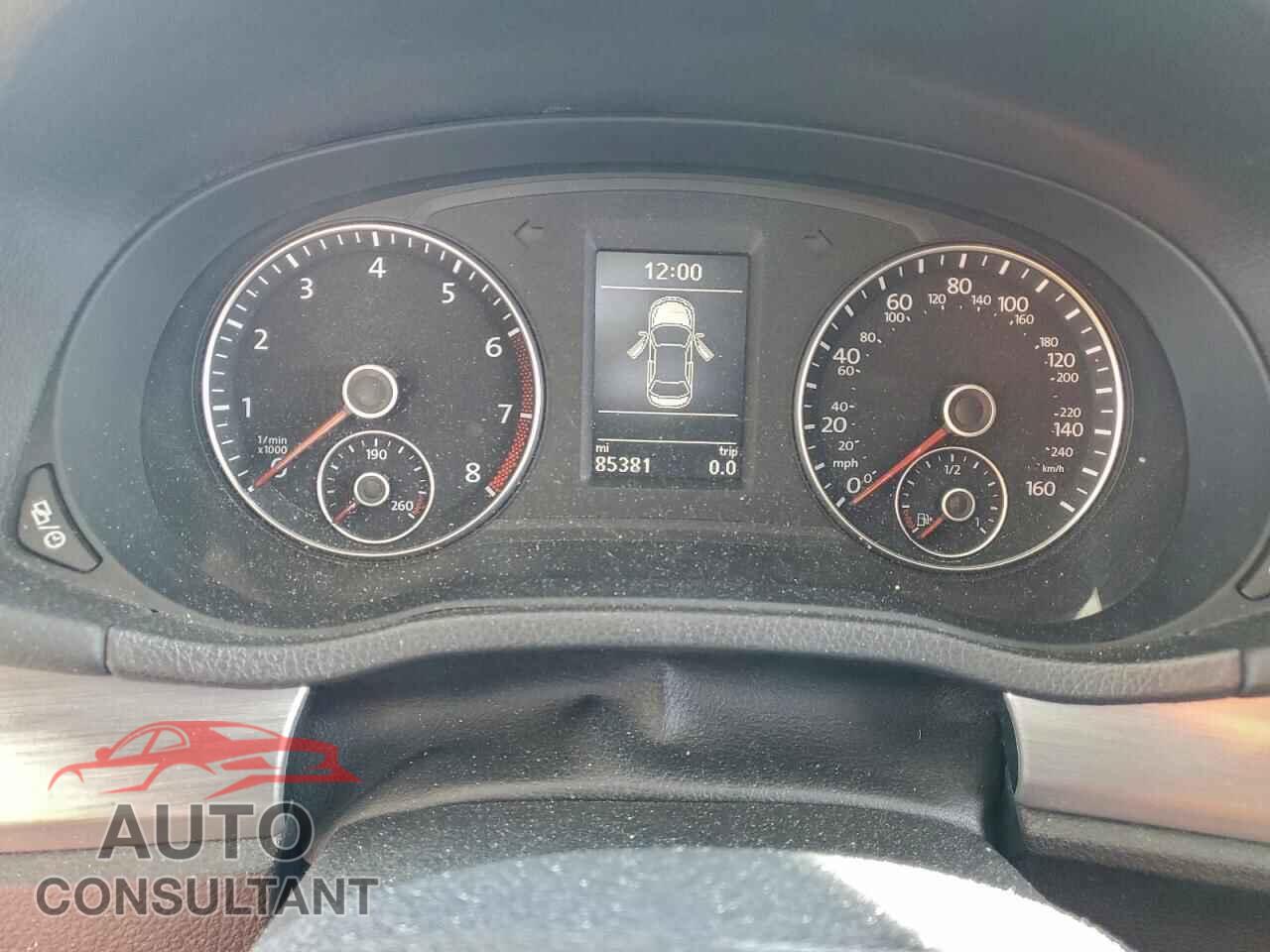 VOLKSWAGEN PASSAT 2014 - 1VWBT7A34EC091312