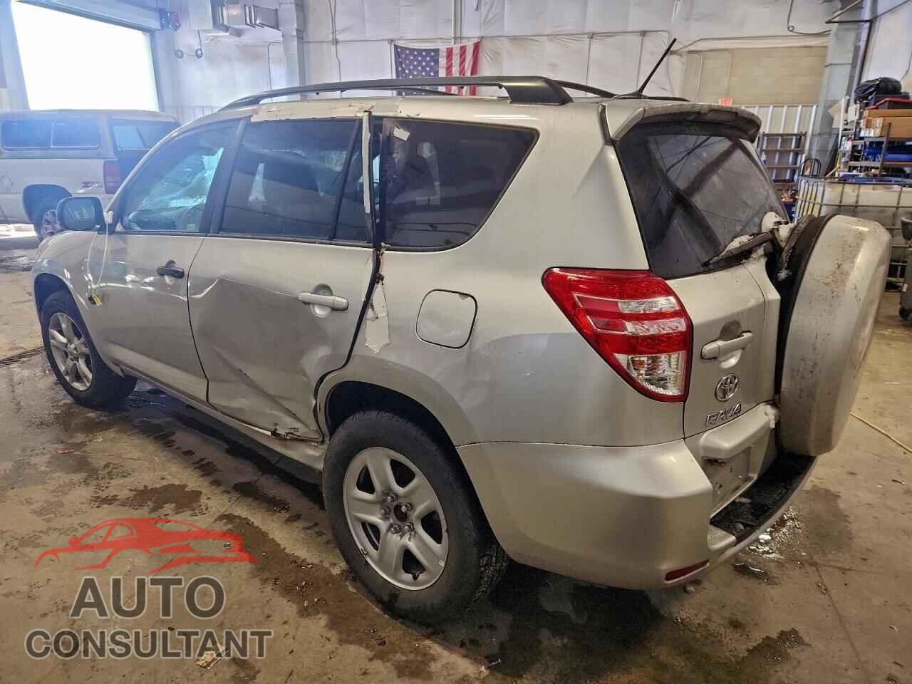 TOYOTA RAV4 2012 - 2T3BF4DV8CW227649