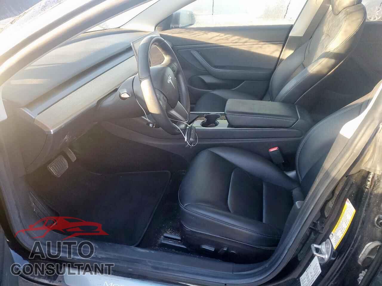 TESLA MODEL 3 2019 - 5YJ3E1EB5KF385011