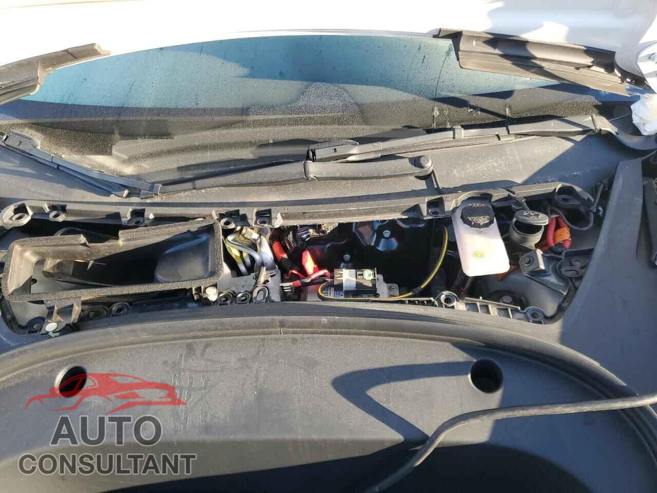 TESLA MODEL 3 2022 - 5YJ3E1EA3NF329032