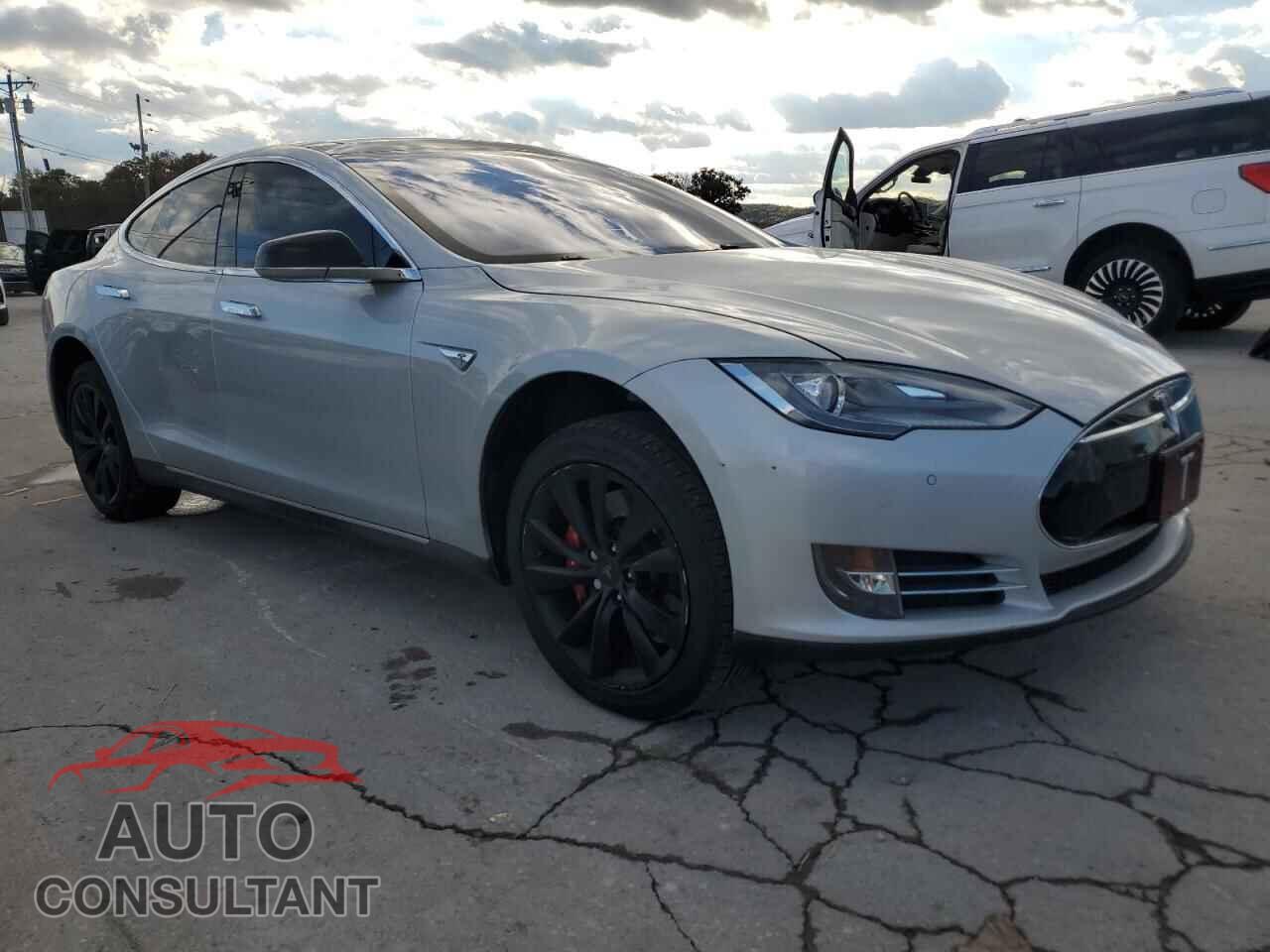 TESLA MODEL S 2013 - 5YJSA1CP7DFP20746
