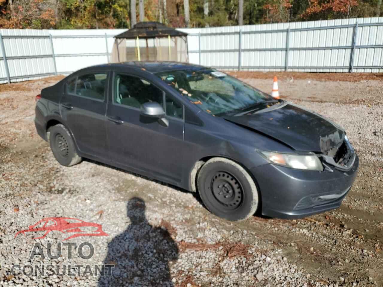 HONDA CIVIC 2013 - 2HGFB2F55DH589682