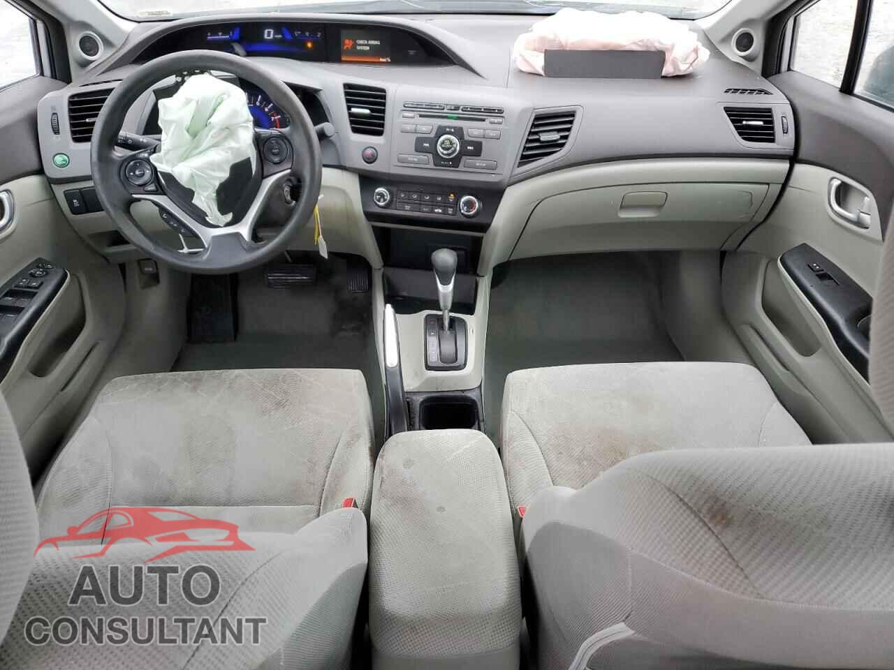 HONDA CIVIC 2012 - 19XFB2F88CE072993