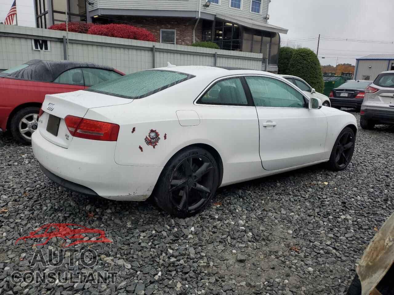 AUDI A5 2012 - WAULFAFR0CA025337