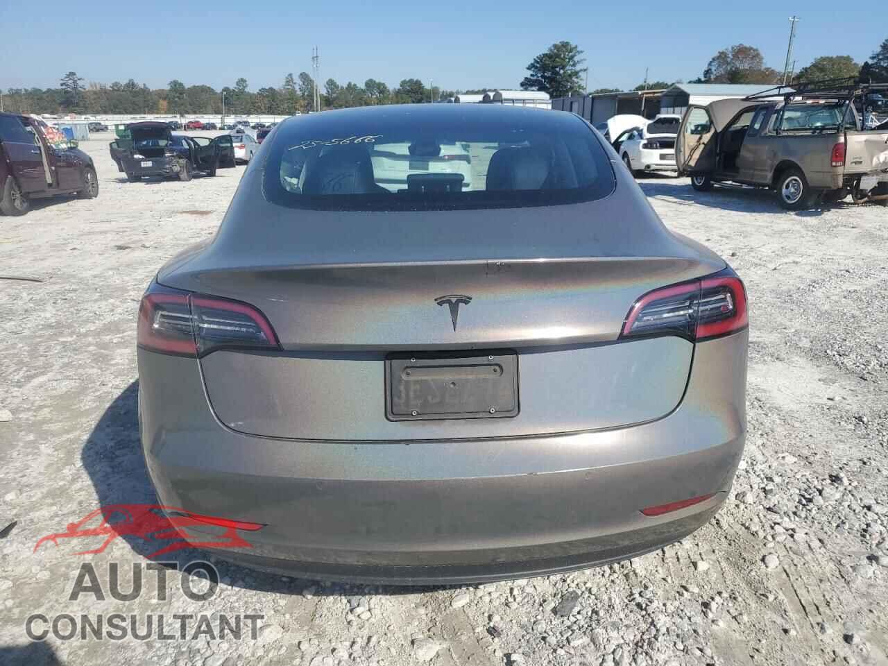 TESLA MODEL 3 2021 - 5YJ3E1EA9MF982575
