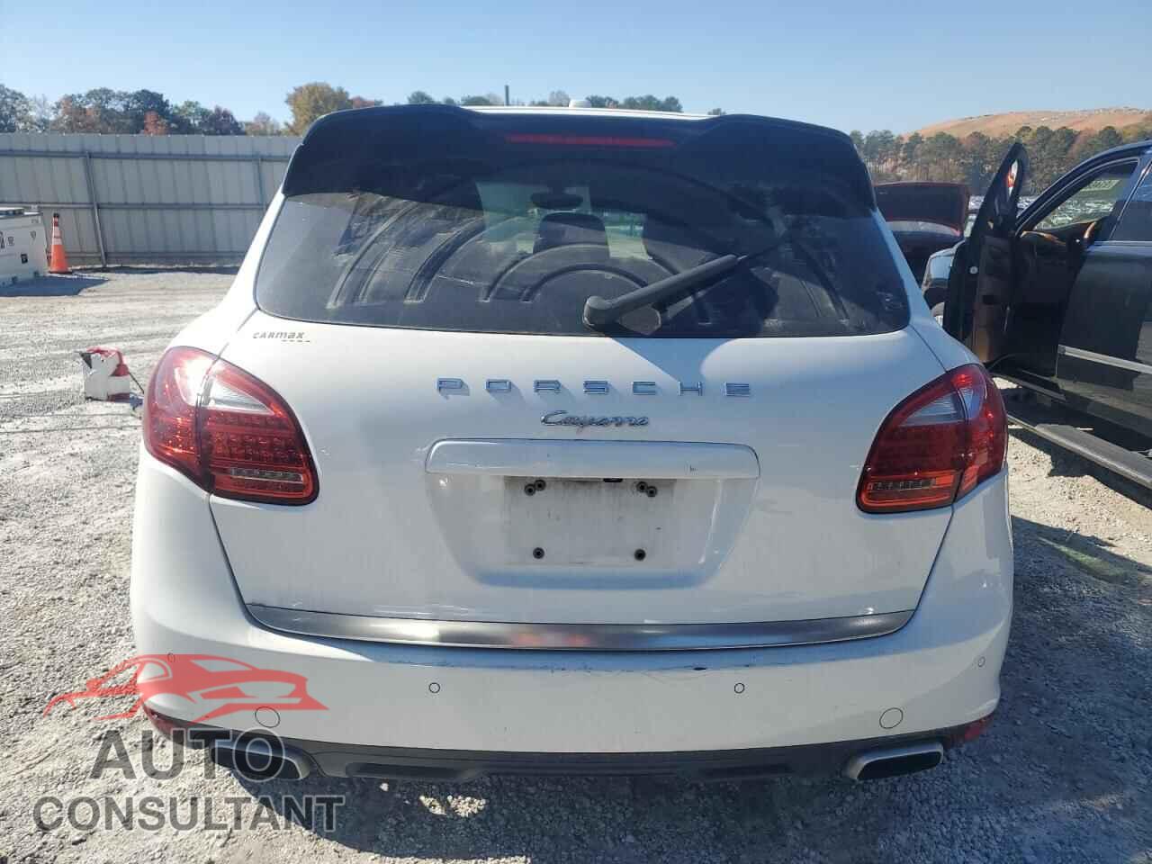 PORSCHE CAYENNE 2012 - WP1AA2A25CLA10909