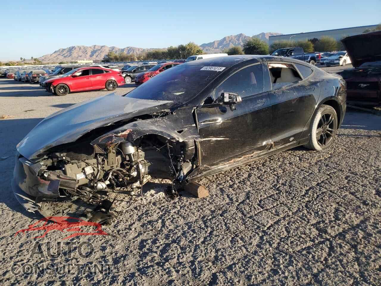 TESLA MODEL S 2021 - 5YJSA1E24MF427162