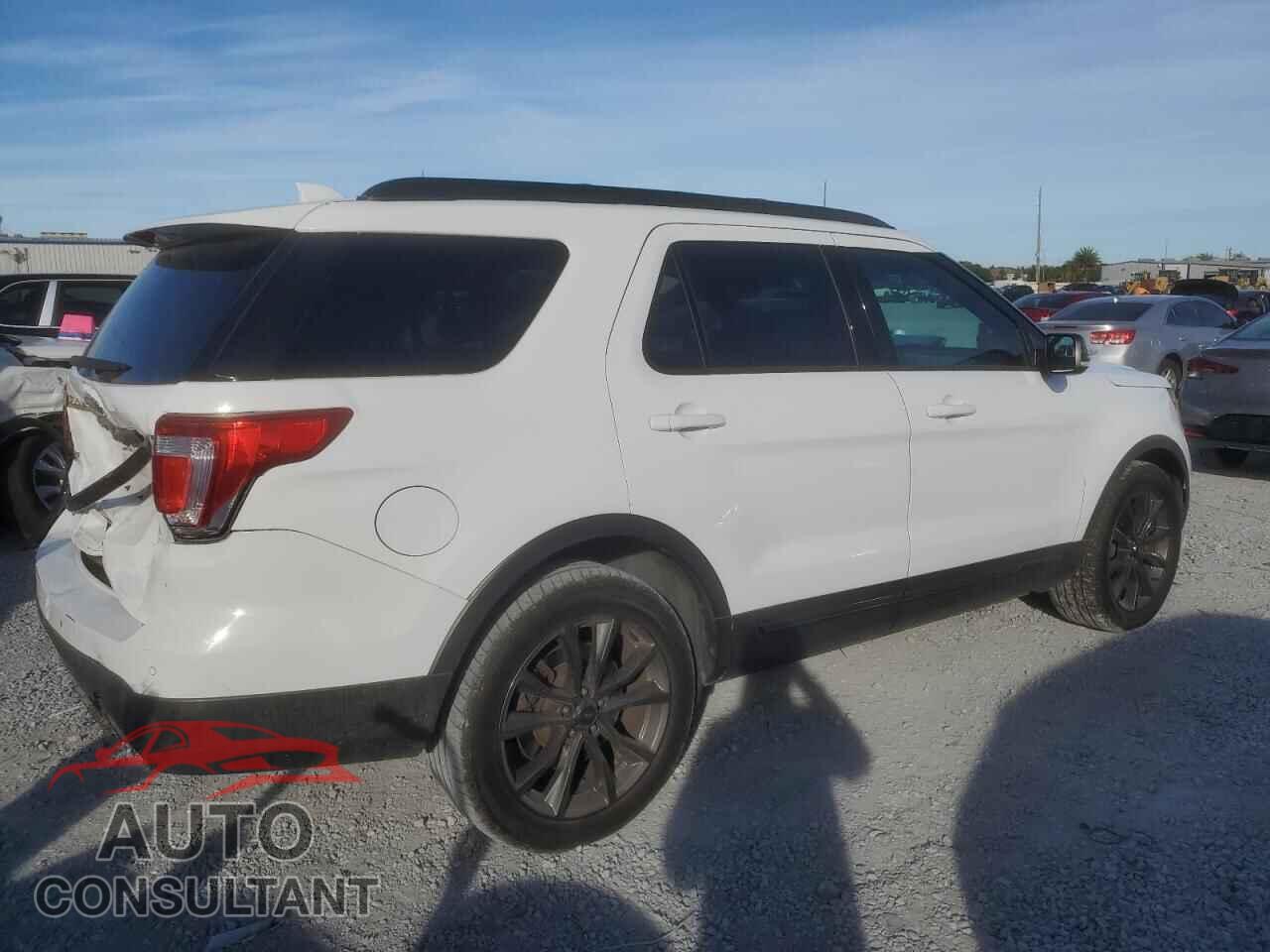 FORD EXPLORER 2017 - 1FM5K7D89HGB60191