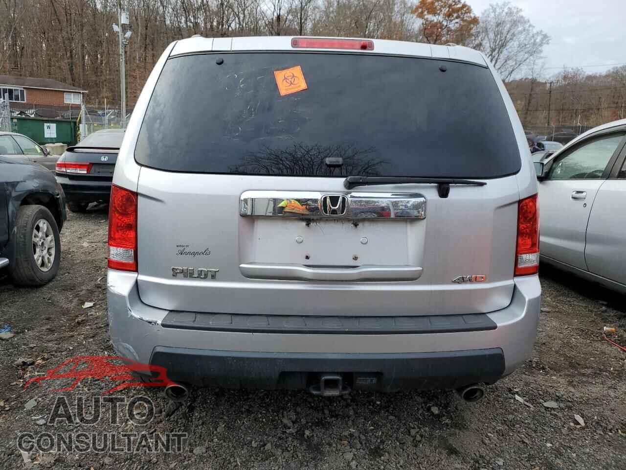 HONDA PILOT 2011 - 5FNYF4H46BB094535