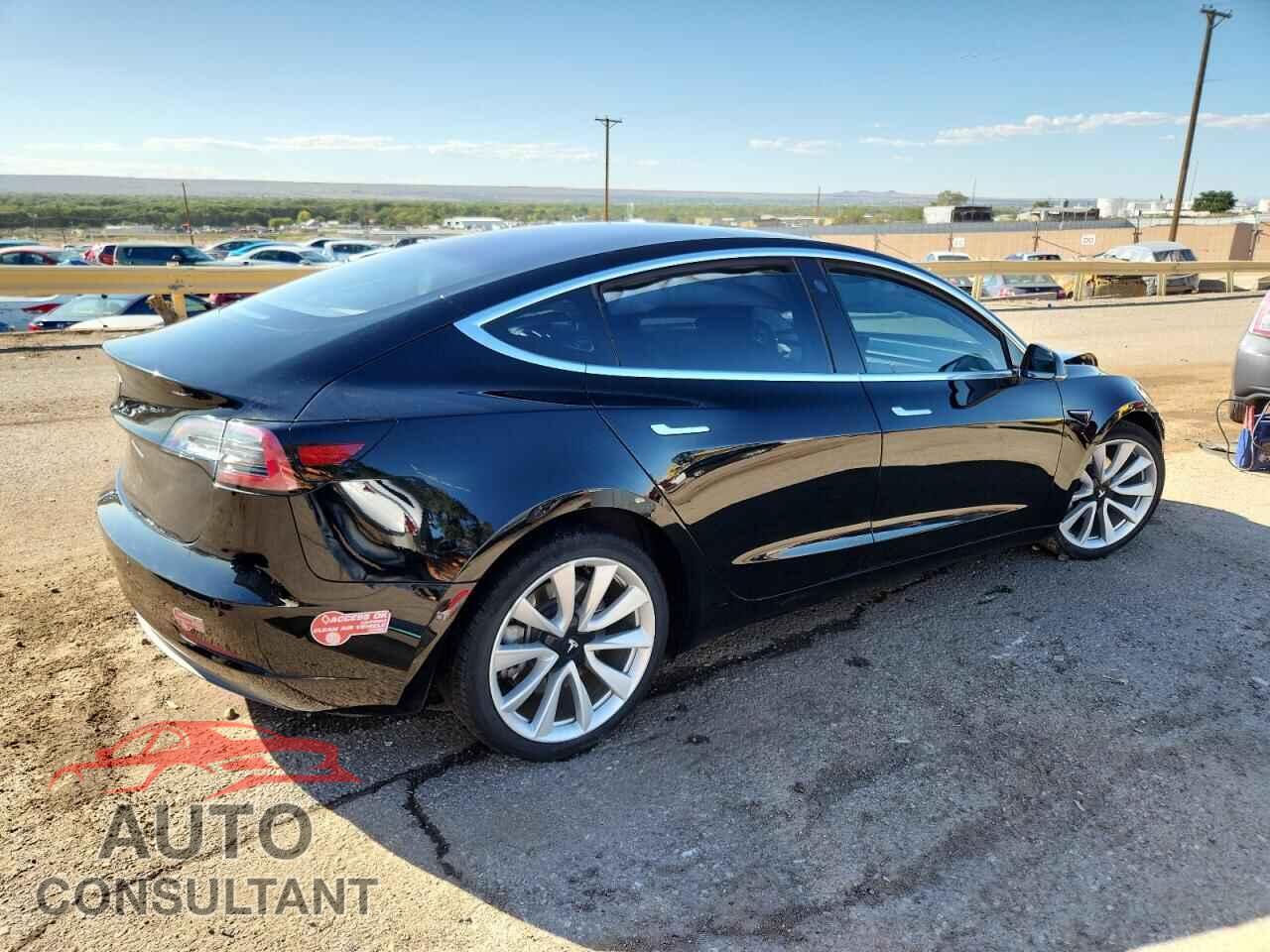 TESLA MODEL 3 2018 - 5YJ3E1EA4JF060288