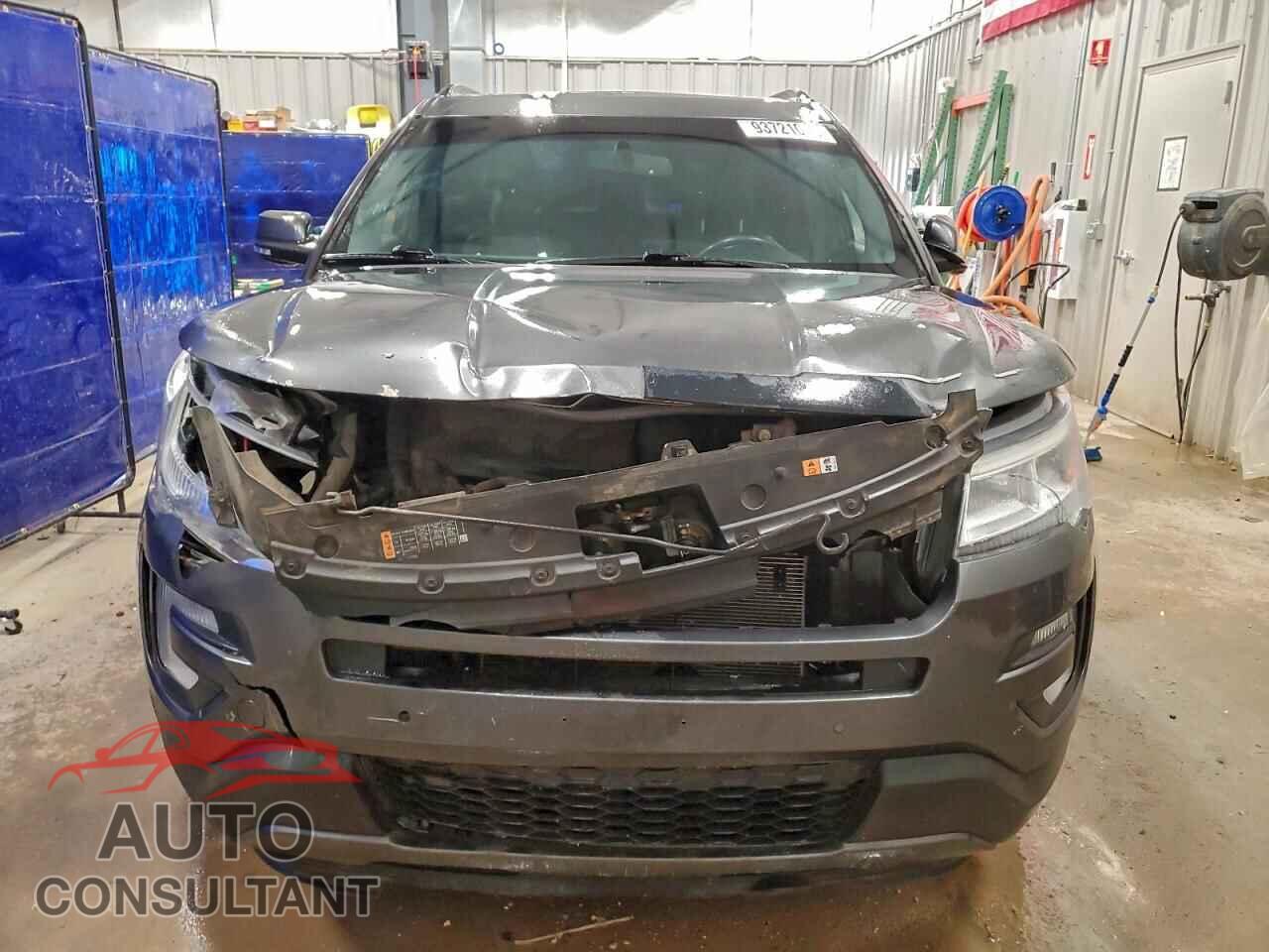 FORD EXPLORER 2017 - 1FM5K8D89HGC96875