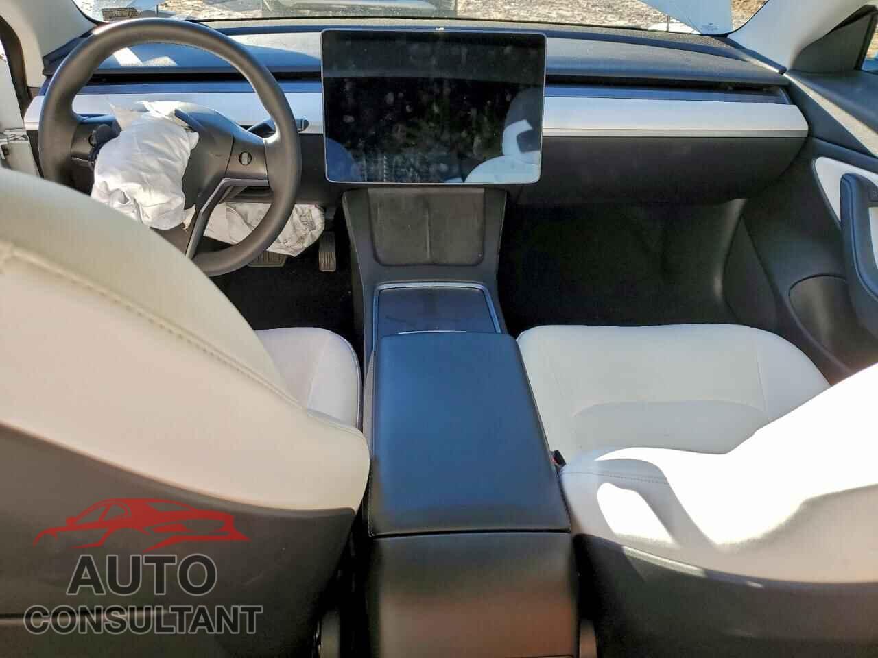 TESLA MODEL 3 2021 - 5YJ3E1EB7MF855946