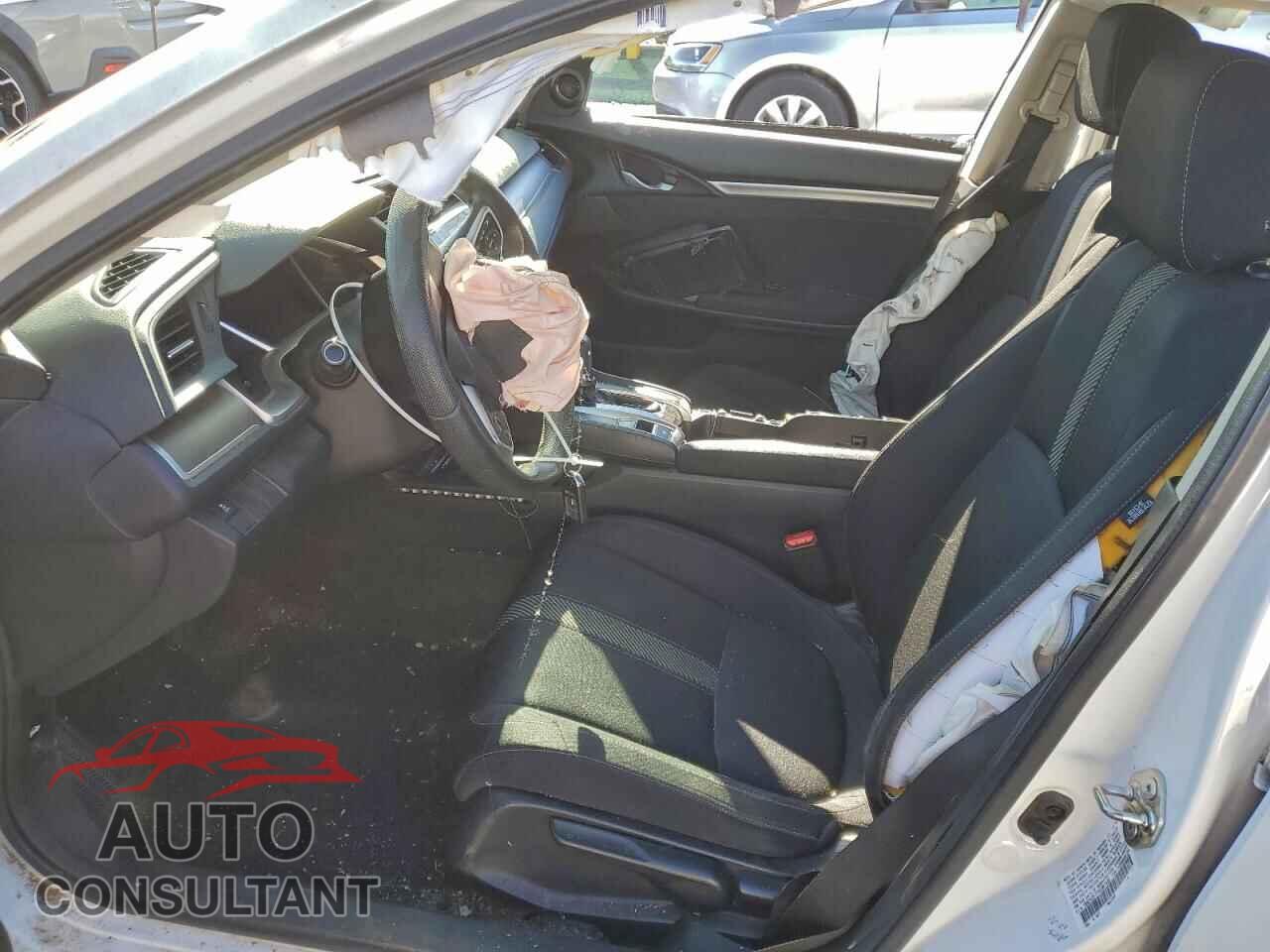 HONDA CIVIC 2017 - 19XFC2F77HE007435