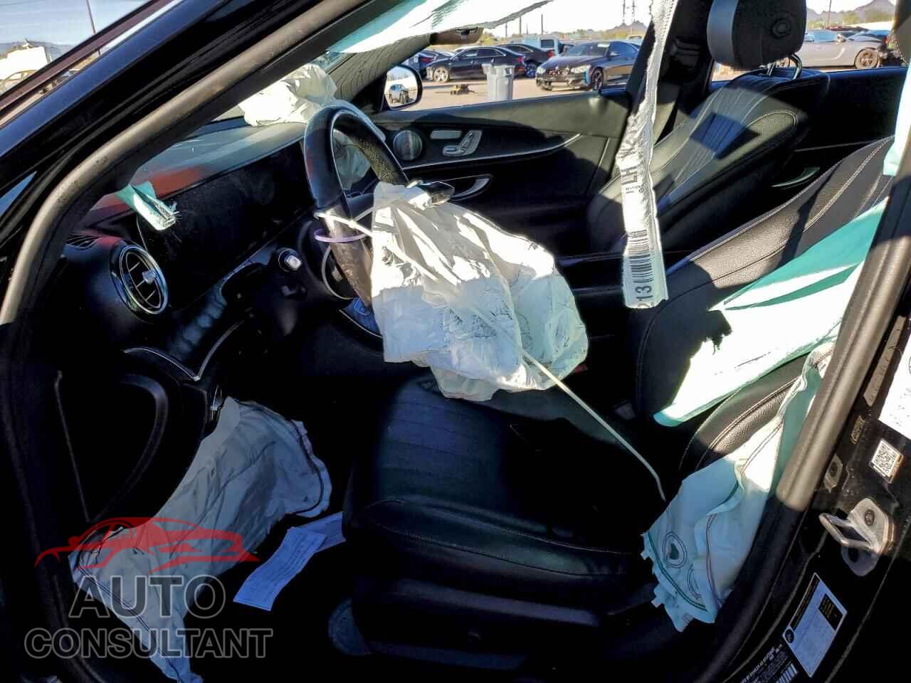 MERCEDES-BENZ E-CLASS 2020 - WDDZF8DB2LA727113