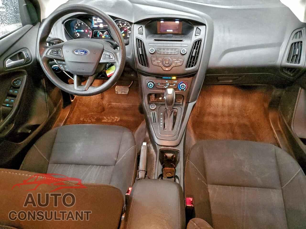 FORD FOCUS 2016 - 1FADP3F21GL385123