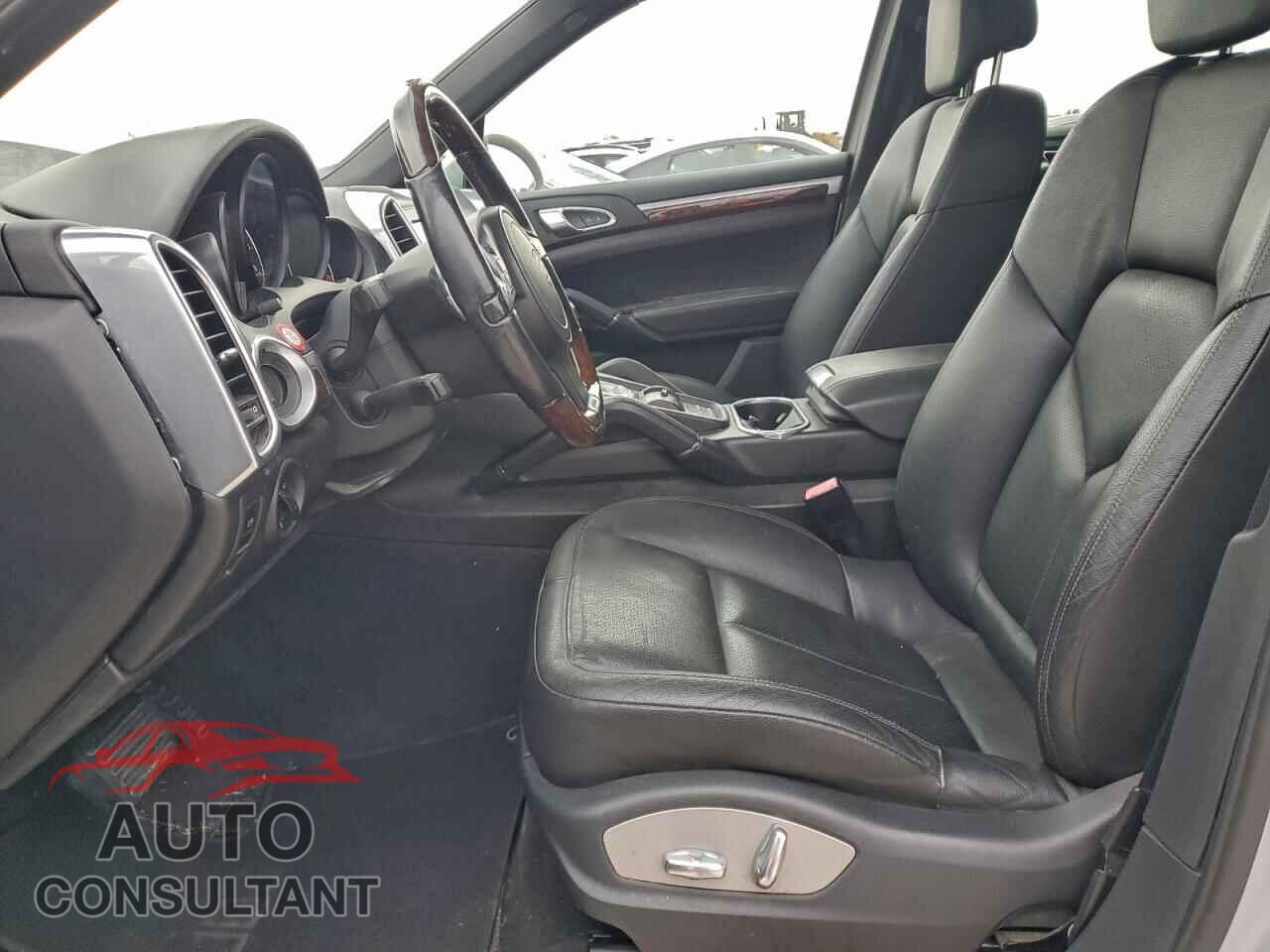 PORSCHE CAYENNE 2012 - WP1AA2A24CLA03854