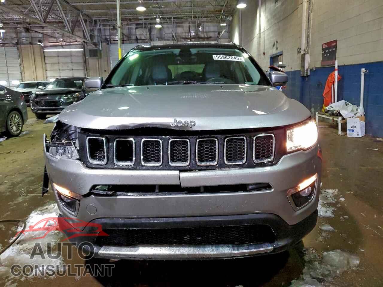 JEEP COMPASS 2018 - 3C4NJDCB0JT404251