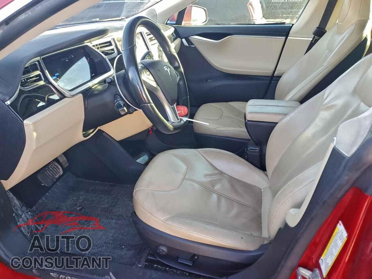 TESLA MODEL S 2014 - 5YJSA1S14EFP33100