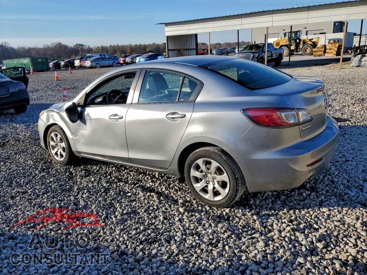 MAZDA 3 2013 - JM1BL1U71D1844478