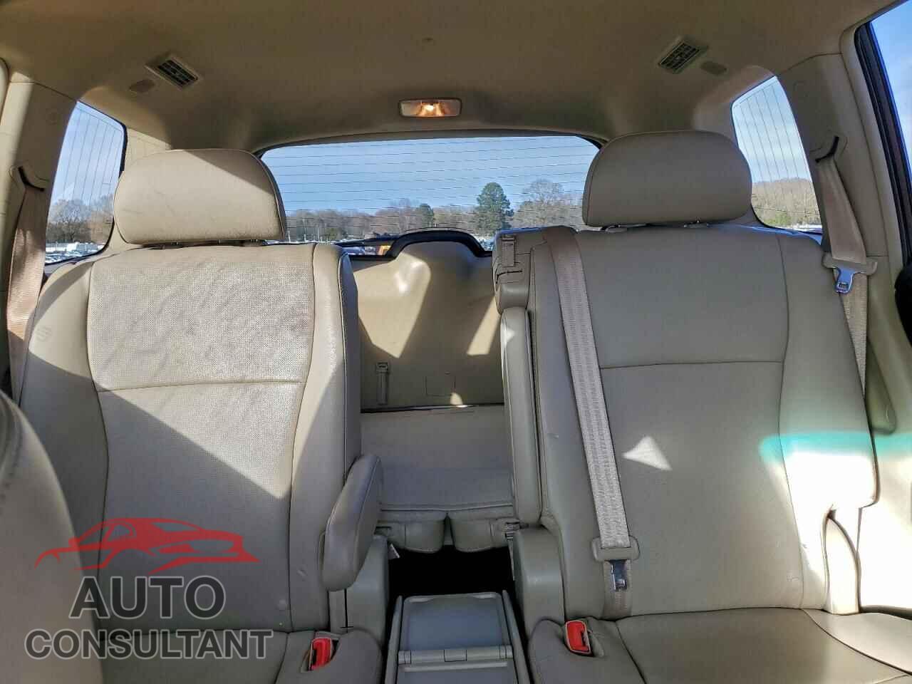 TOYOTA HIGHLANDER 2011 - 5TDYK3EH5BS033766