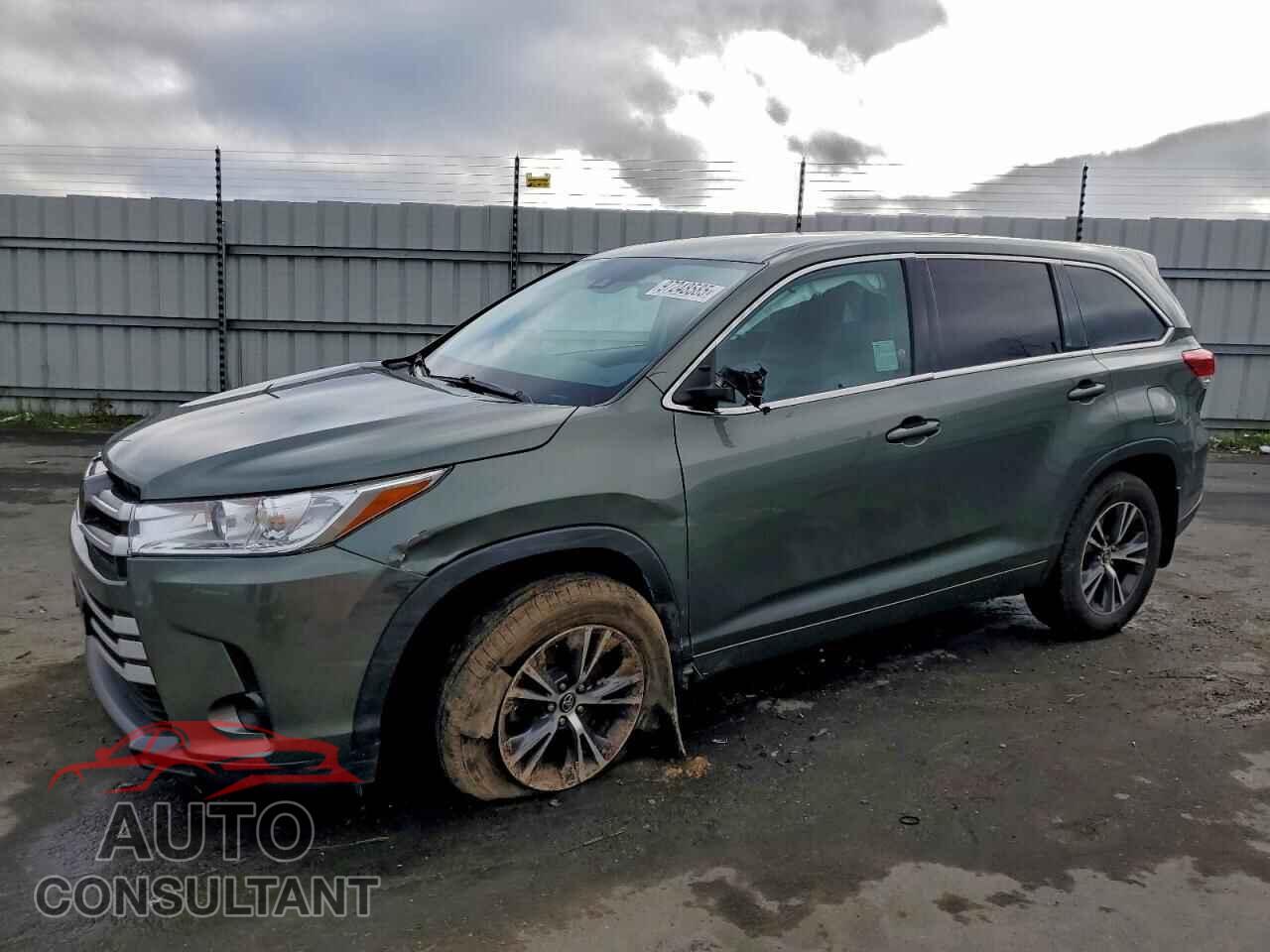 TOYOTA HIGHLANDER 2017 - 5TDBZRFH0HS448697
