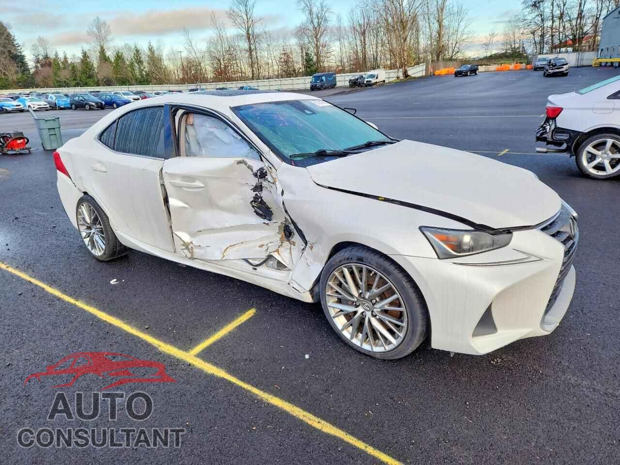 LEXUS IS 2017 - JTHBA1D25H5041390