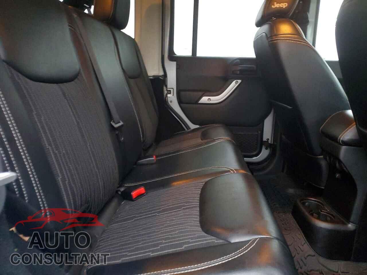 JEEP WRANGLER 2013 - 1C4BJWDG7DL613107