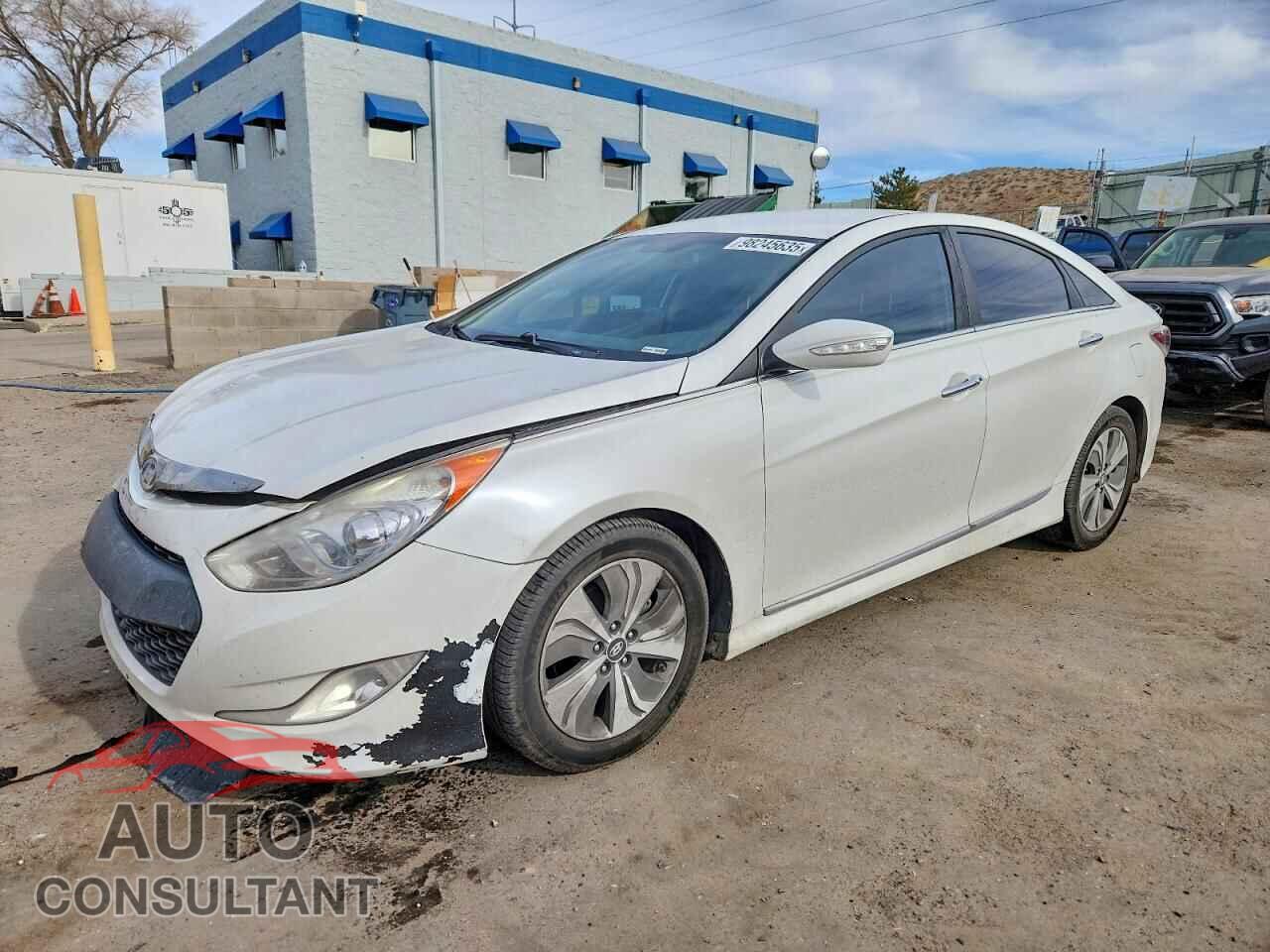 HYUNDAI SONATA 2013 - KMHEC4A44DA080551