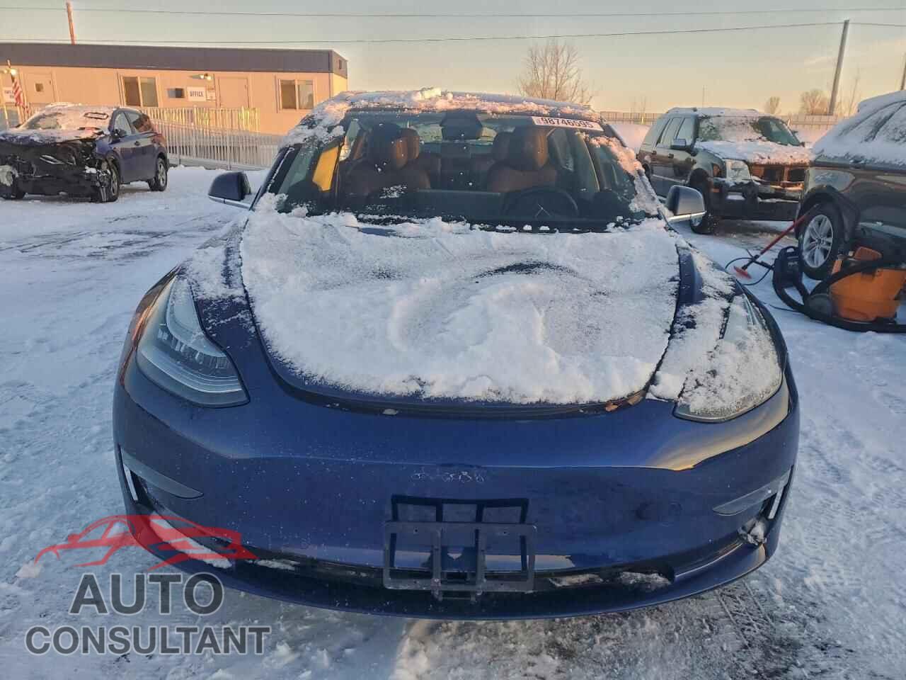 TESLA MODEL 3 2018 - 5YJ3E1EB7JF088207
