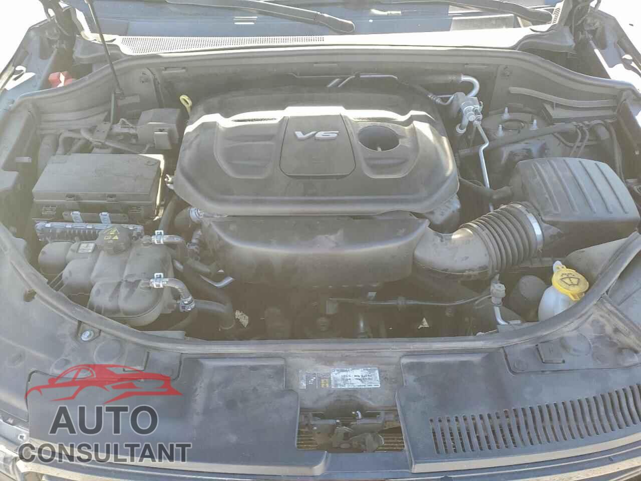 DODGE DURANGO 2018 - 1C4RDJDG1JC194563