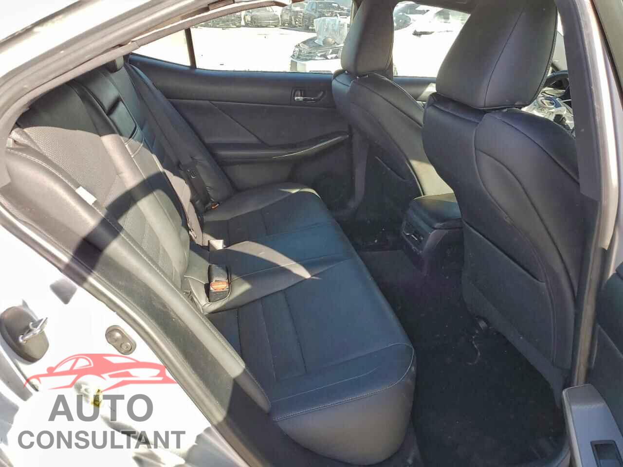 LEXUS IS 2014 - JTHBF1D24E5006093