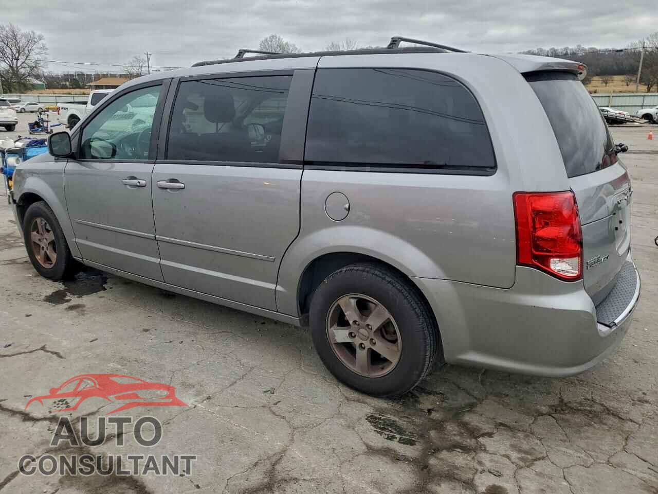 DODGE CARAVAN 2013 - 2C4RDGCG7DR582011