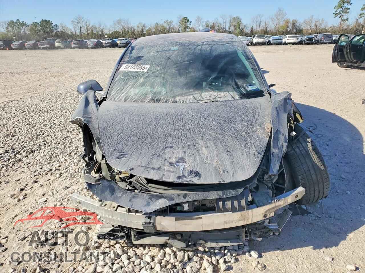 TESLA MODEL 3 2018 - 5YJ3E1EB8JF112403