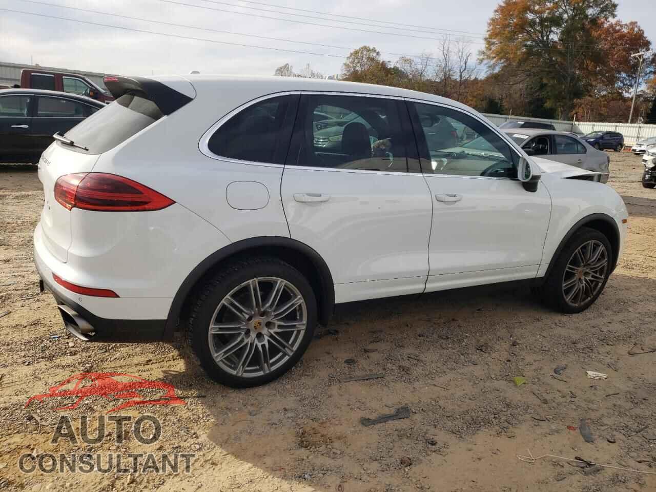 PORSCHE CAYENNE 2016 - WP1AA2A24GLA09207
